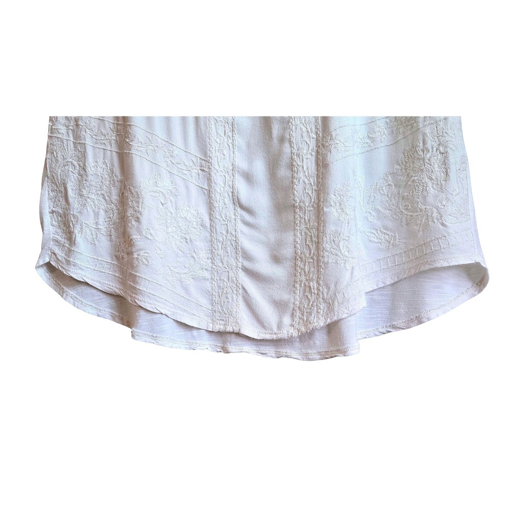 Lucky Brand White Embroidered Henley Blouse Short Sleeve Boho Top Women's Large - Picture 2 of 7